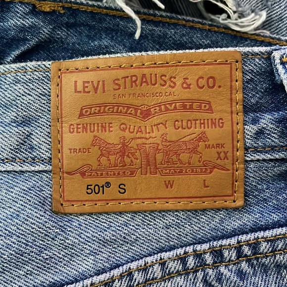 Levi’s 501 Skinny Women’s Jeans Can’t Touch This Medium Wash No Stretch W26 L30 - Picture 7 of 9